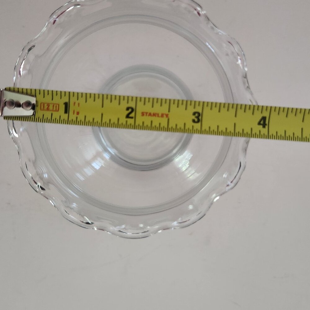 Glass Vase Small Ruffle-Neck - Picture 5 of 7